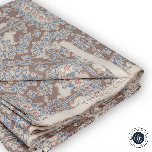 Tilda Baumwollstoff - Plum Garden Duck Nest Nutmeg (Fat Quarter)