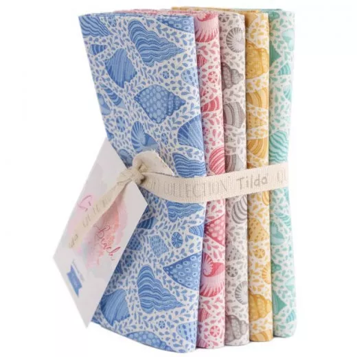 Tilda Fat Quarter Bundle - Cotton Beach Shells