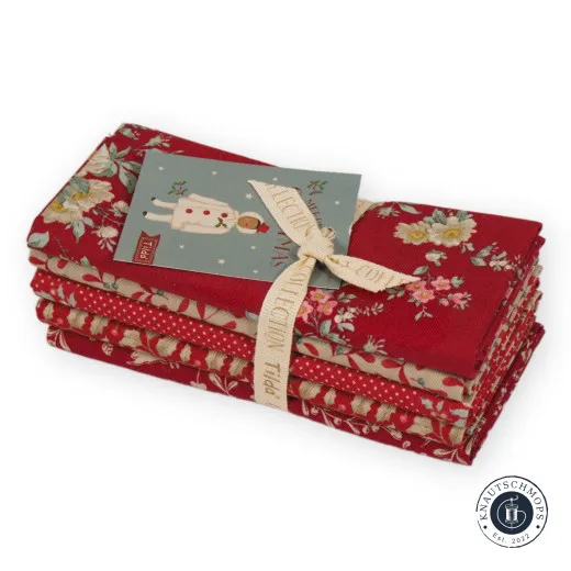 Tilda Fat Quarter Bundle - Merry Little Christmas - Red