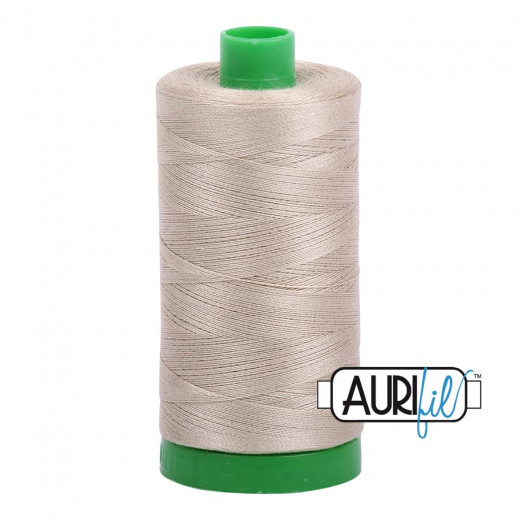 Aurifil 40wt Baumwollgarn - Stone (große Spule)