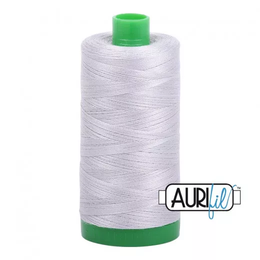 Aurifil 40wt Baumwollgarn - Aluminium (große Spule)