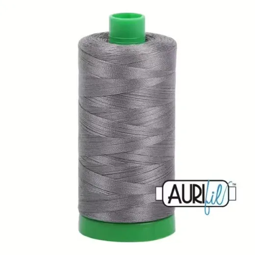 Aurifil 40wt Baumwollgarn - Grey Smoke (große Spule)