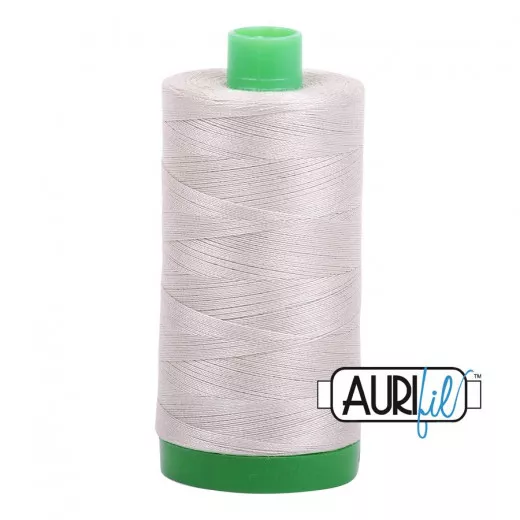 Aurifil 40wt Baumwollgarn - Moondust (große Spule)