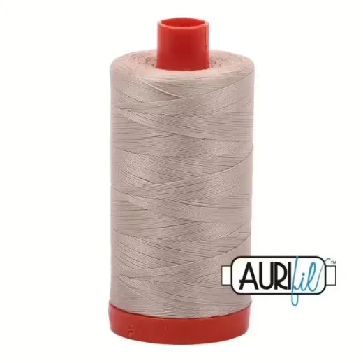 Aurifil 50wt Baumwollgarn - Ermine
