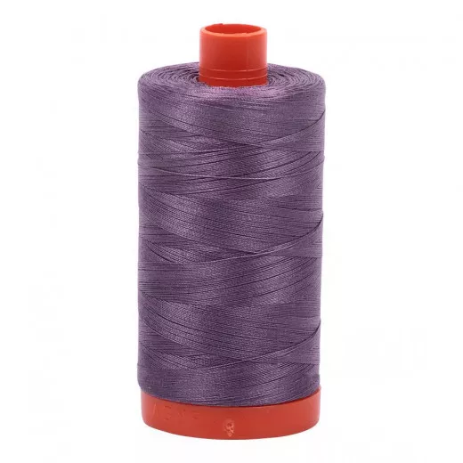 Aurifil 50wt Baumwollgarn - Plumtastic