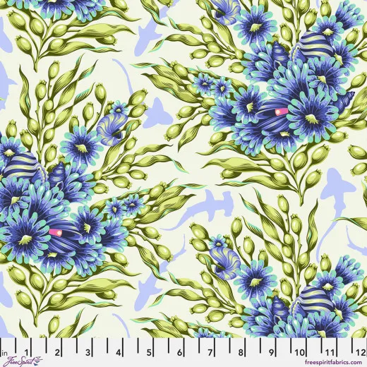 Tula Pink Baumwoll Designerstoff - Floral Reef - Shadow Sharks - Marine