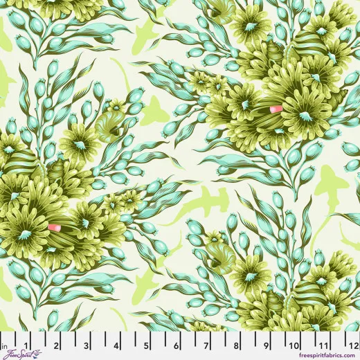 Tula Pink Baumwoll Designerstoff - Floral Reef - Shadow Sharks - Seagrass