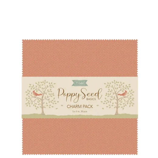 Verpackung des Tilda Charm Pack Poppy Seed Basics mit terrakottafarbenem Punktestoff und Baum-/Vogelmotiv, 30 Stoffquadrate 5x5in