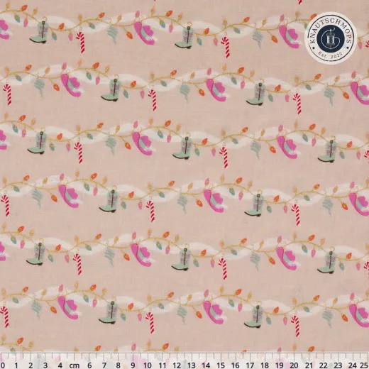 Cotton & Steel Giddy-Up Garland Rosa Metallic Baumwollstoff Giddy-Up Garland in Rosa mit Lichterketten, Cowboystiefeln, Hüten und Zuckerstangen, Gold-Metallic