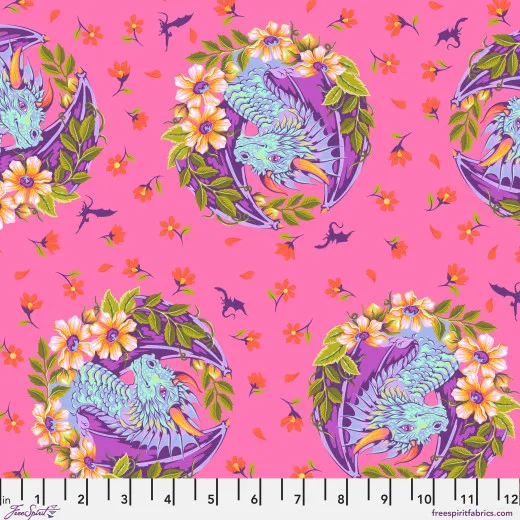 Runde Drachen-Medaillons umrahmt von Blüten und kleinen Flugdrachen auf pinkfarbenem Fond.
