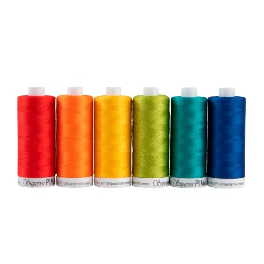 Garnset Brights – 6 Rollen im Überblick Sechs Rollen Superior Pima Baumwollgarn im Set Brights in Bright Red, Orange, Bright Yellow, Lime, Turquoise und Bright Blue.