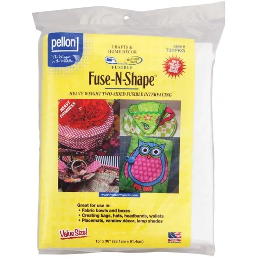 Pellon Fuse-N-Shape Heavyweight Bügeleinlage in der Packung Verpackung Pellon Fuse-N-Shape Heavyweight Bügeleinlage in gelb-weiß mit Projektbildern, 38,1 x 91,4 cm