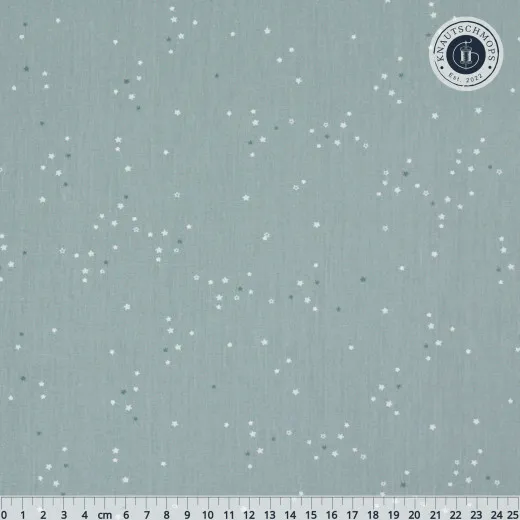 Twinkle little Stars Sky – Gesamtansicht mit Lineal Salbeigrüner Baumwollstoff mit funkelnden Sternen in Weiß und Dunkelgrün, Gesamtansicht mit Lineal