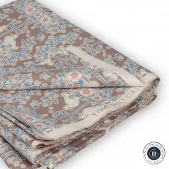 Tilda Baumwollstoff - Plum Garden Duck Nest Nutmeg (Fat Quarter)