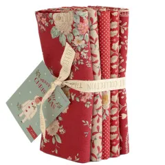 Tilda Fat Quarter Bundle - Merry Little Christmas - Red Tilda Fat Quarter Bundle - Merry Little Christmas - Red