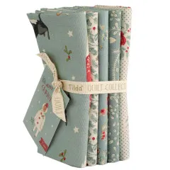 Tilda Fat Quarter Bundle - Merry Little Christmas - Duck Egg Tilda Fat Quarter Bundle - Merry Little Christmas - Duck Egg