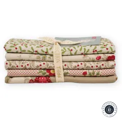 Tilda Fat Quarter Bundle - Merry Little Christmas - Cream