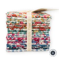 Tilda Fat Eight Bundle - Village Life