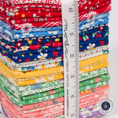 Moda Fabrics Fat Quarter Bundle - 30s Playtime Chloes Closet