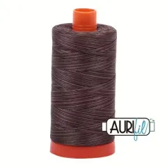 Aurifil 50wt Baumwollgarn - Mocha Mousse
