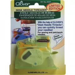 Clover Desk Needle Threader green