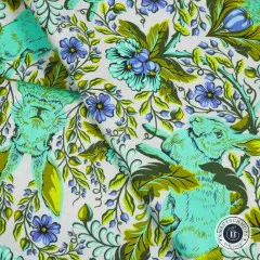 Tula Pink Baumwoll Designerstoff - Full Moon Forest II - Hoppy Go Lucky - Starlight