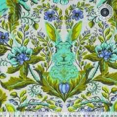 Tula Pink Baumwoll Designerstoff - Full Moon Forest II - Hoppy Go Lucky - Starlight Tula Pink Baumwoll Designerstoff - Full Moon Forest II - Hoppy Go Lucky - Starlight