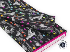 Tula Pink Baumwoll Designerstoff - Graywork - Seal the Deal - Carbon