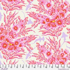 Tula Pink Baumwoll Designerstoff - Floral Reef - Shadow Sharks - Delphine Tula Pink Baumwoll Designerstoff - Floral Reef - Shadow Sharks - Delphine