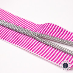 Sassafras Lane Designs - Reißverschluss #5 - purple Stripe - Nickel