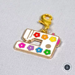 Sarah Hearts - Zipper Charm - Sewing Machine