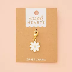 Sarah Hearts - Zipper Charm - White Daisy