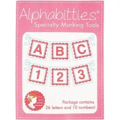 Verpackung der It's Sew Emma Alphabitties in Pink, Frontalansicht
