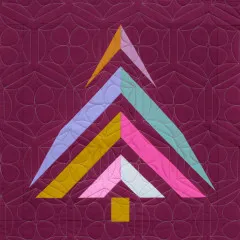 Quiltblock Tanne aus spitzen Streifen in Mint, Flieder, Gelb und Pink auf Beere