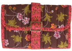 Geschlossener Fold-Over-Organizer aus braunem Blumenstoff mit korallenfarbener Kantenbindung