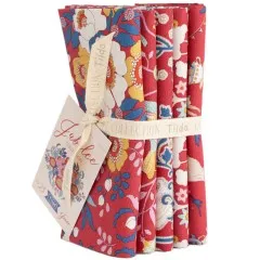 FQ-Bundle Jubilee Red stehend, Stoffkanten der 5 Designs sichtbar