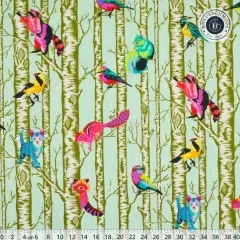 Größere Musterübersicht des Family-Tree-Designs Enchanted mit Lineal zum Größenvergleich bis 40 cm.