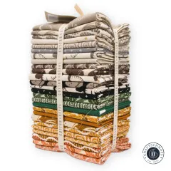 Fat Quarter neben anderen Gegenständen zur Größendemonstration