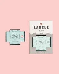 Größenvergleich der Acryl-Positionierschablone mit der Verpackung