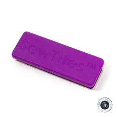 Nahaufnahme der kleinen Nadelköpfe im Minis-Design