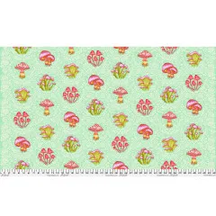 Ganze Stoffbreite des Tula Pink Stoffes Morel Support Afterglow mit Pilzmotiven auf Mintgrün und Zollleiste