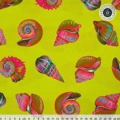 Tula Pink Baumwoll Designerstoff - Floral Reef - Lil Shelly - Seagrass