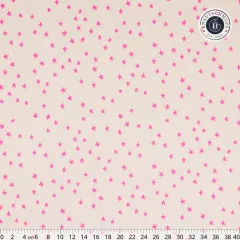 Größerer Ausschnitt des pinkfarbenen Sternenmusters mit Zentimeter-Maßstab, ohne Logo.