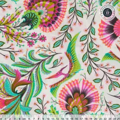 Tula Pink Baumwoll Designerstoff - ROAR! - Wing It - Blush
