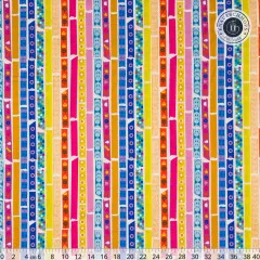 Weitwinkelansicht der Washi-Tape-Streifen mit Zentimeter-Maßband.