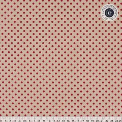 Tilda Creating Memories Woven Polkadot in Rot: Nahaufnahme der roten Punkte auf beigem Fond mit Zentimeter-Maßstab (25cm)