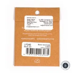 Rückseite der Verpackung mit Artikelnummer LP240, Hinweis „4 labels“ und Barcode.