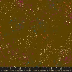 Nahaufnahme des Speckled-Stoffs in Metallic Cocoa mit Ruby-Star-Society-Schriftzug am unteren Bildrand.