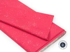 Gefalteter Stoffballen Ruby Star Society Speckled Strawberry mit Etikett und Artikelnummer