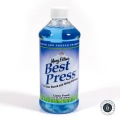 Best Press "Linen Fresh" Sprühflasche mit montiertem Sprühkopf, Frontetikett aus leicht anderem Blickwinkel.